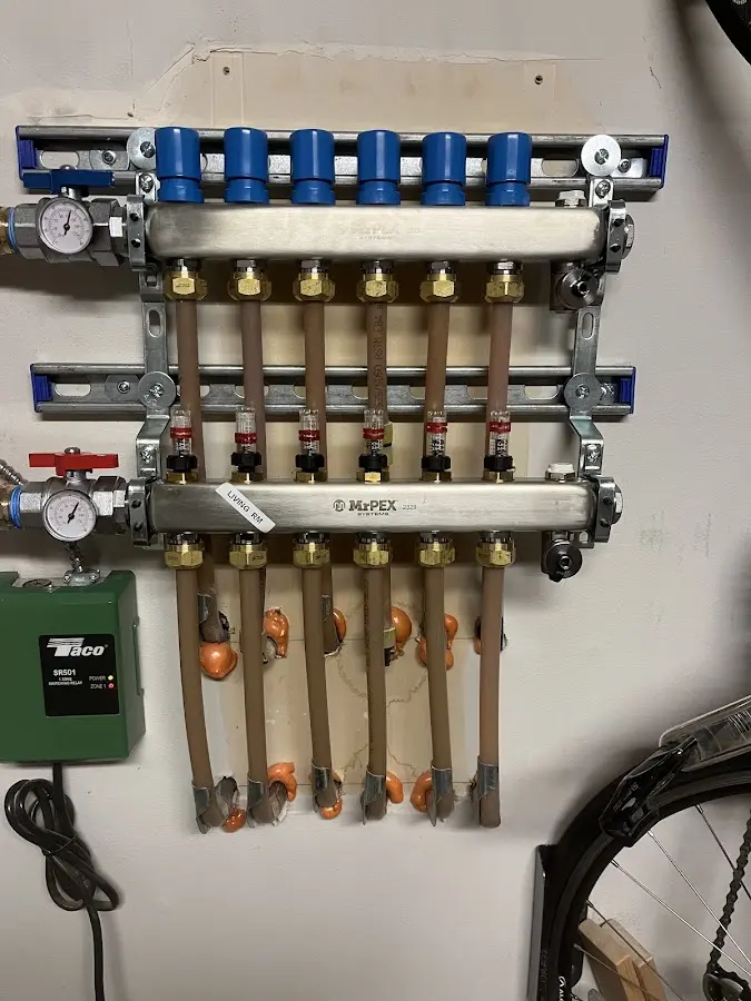 Plumber performing Gas Leak Detection at a residential property in South Fulton